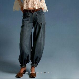 SOLD! SOLD! SOLD! SOLD! SOLD!
Free People We The Free Lotus Balloon Jeans